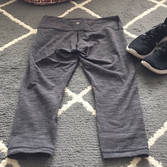 Dotted Capris - Picture 4 of 4